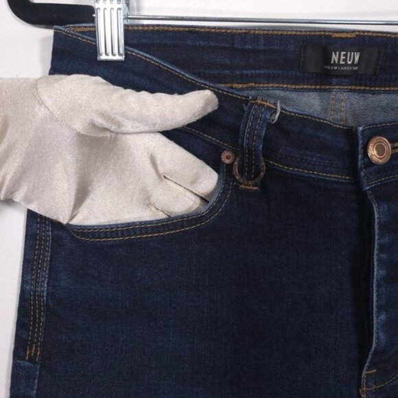 NEUW IGGY Jeans Women's 30x24 Crop Skinny Button Fly (Altered) - Picture 9 of 12